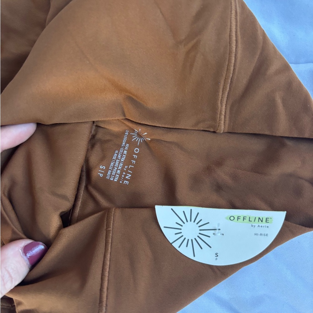 AERIE High-Waisted Crossover Leggings - Picture 3 of 4
